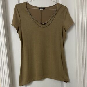 Dynamite Tan Olive Green short sleeved scoop neck layered chain necklace M